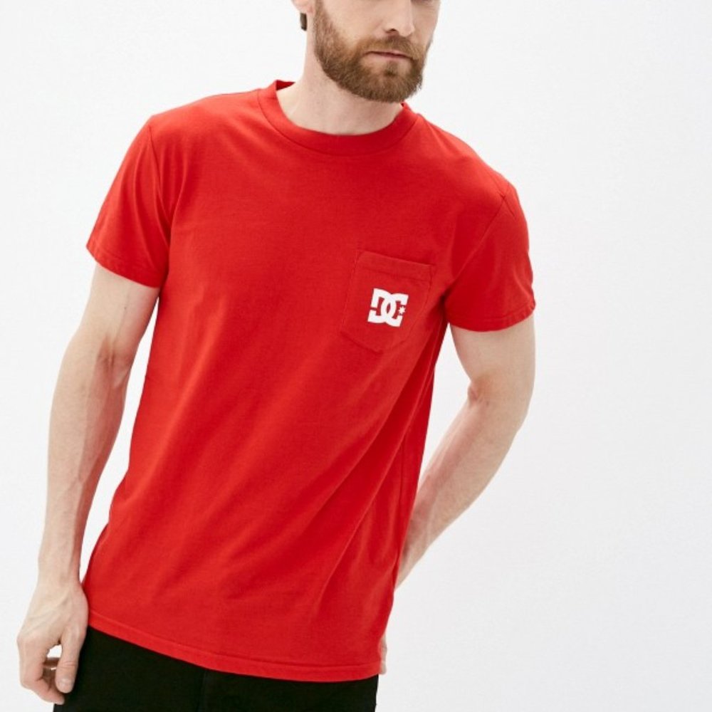 DC MEN'S POCKET T-SHIRT